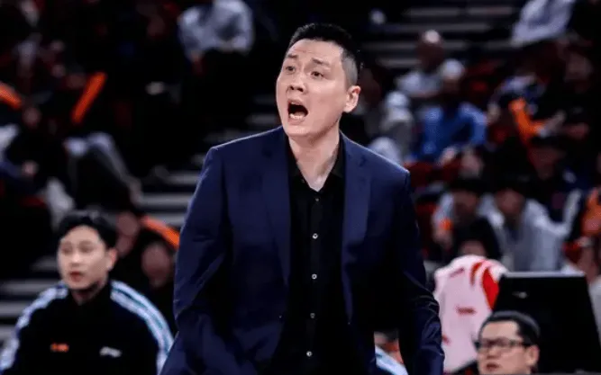 九游体育网页版-卢伟：大王和哈桑兼容不了，这个问题一直困扰着我们教练组