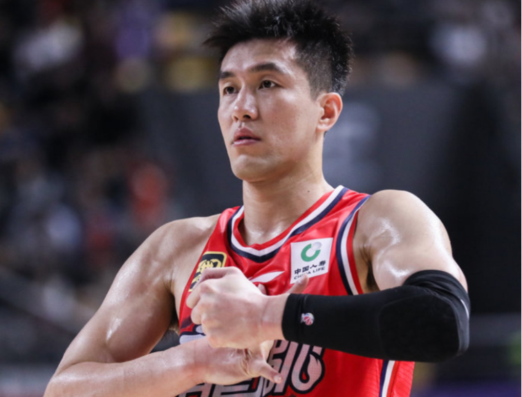 郭艾伦重伤广州爆冷力克山东 徐昕17+10+4帽克里斯22+16